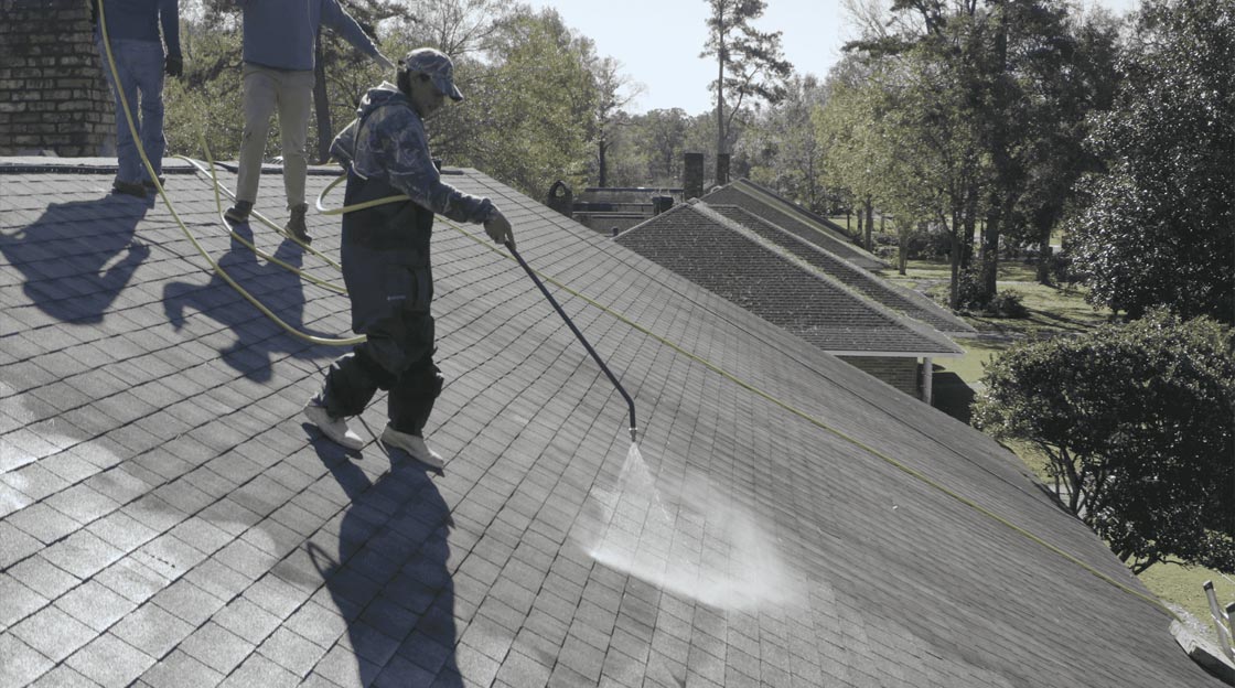 roof-cleaning-image-one